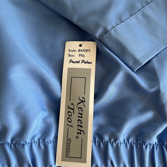 Lightweight jacket with pockets. Blue polyester - Picture 5 of 6